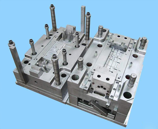 深圳塑膠模具廠，如何延長(zhǎng)模具的使用壽命?